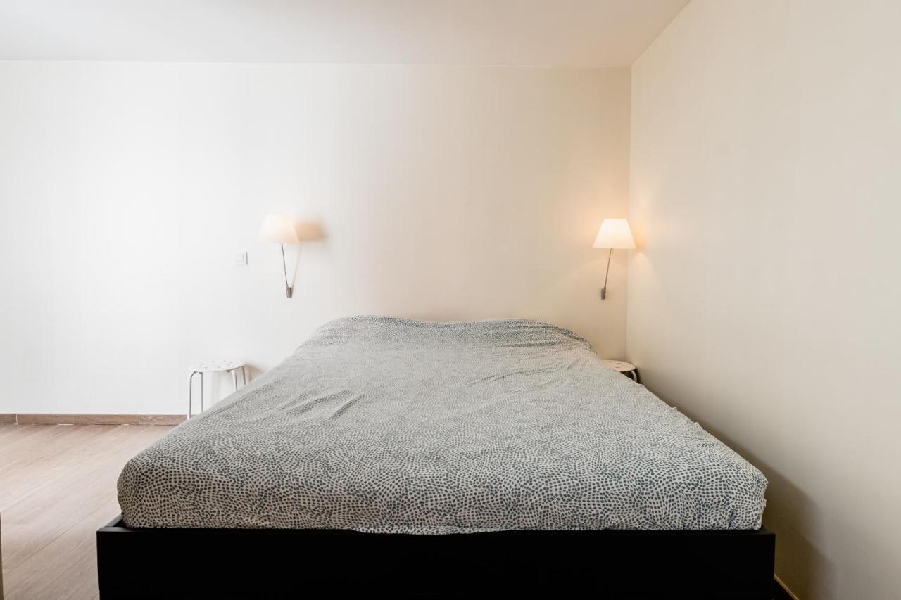 Dwarsstraat 7, Oostende Luaran gambar