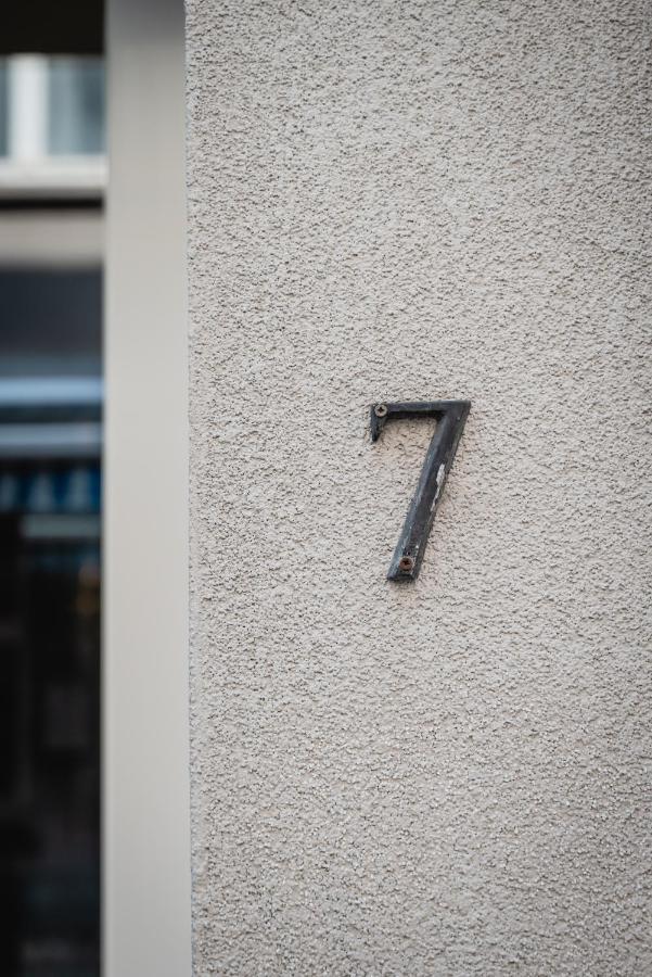 Dwarsstraat 7, Oostende Luaran gambar